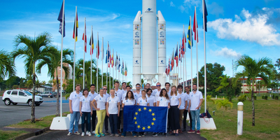 Alejandro Guerra, estudiant de l'EETAC, visita el Port Espacial Europeu amb la CVA Summer School